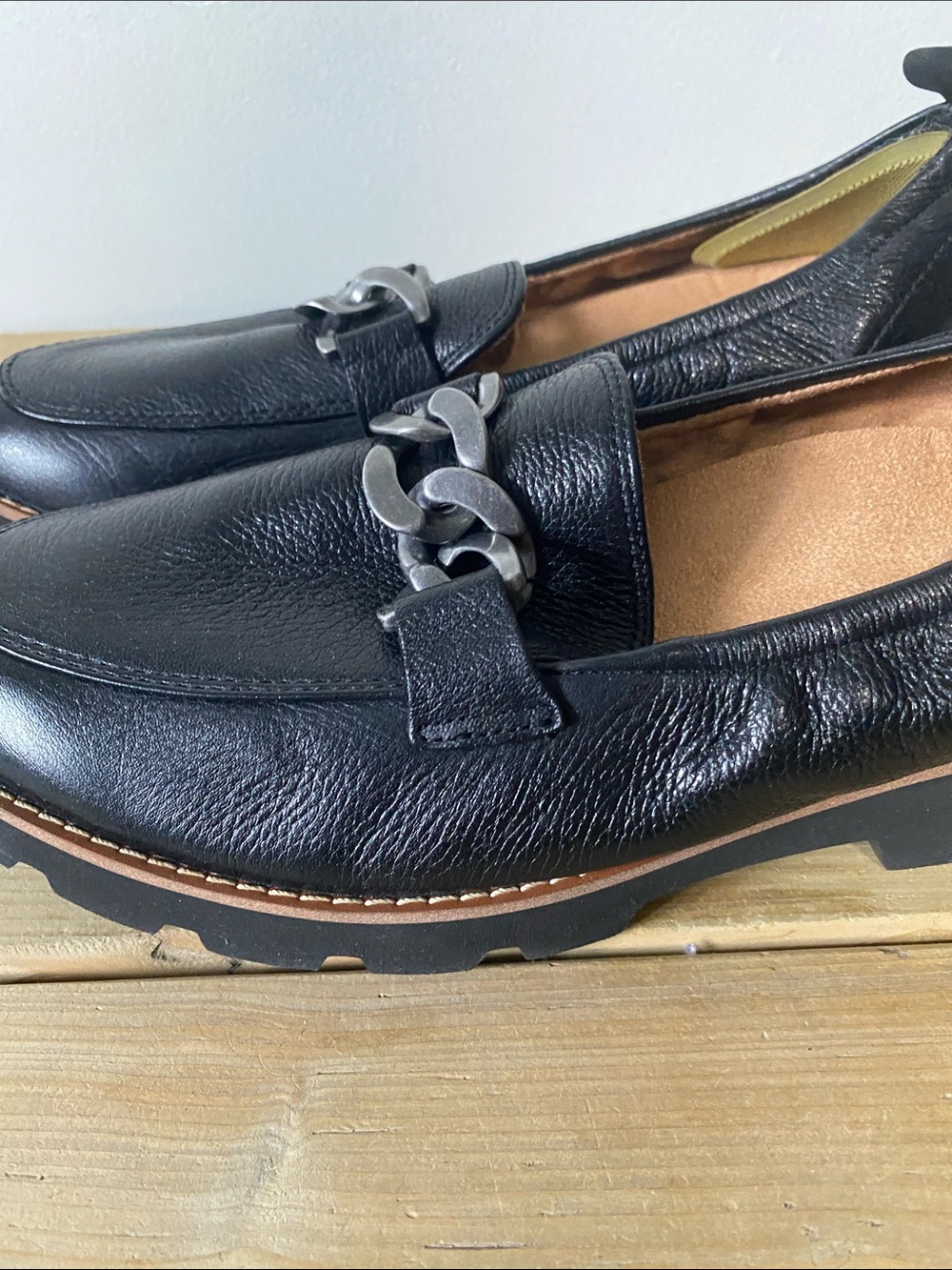 VIONIC CYNTHIA slip on loafer shoes black size 7.5 - Picture 3 of 12